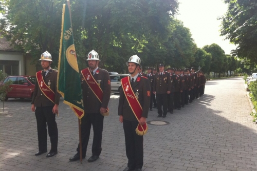 FF Tadten bei der Fronleichnamsprozession 2012